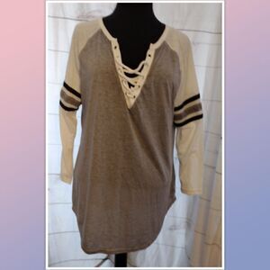 Almost Famous Long Sleeved Light Weight T-shirt Size XXL